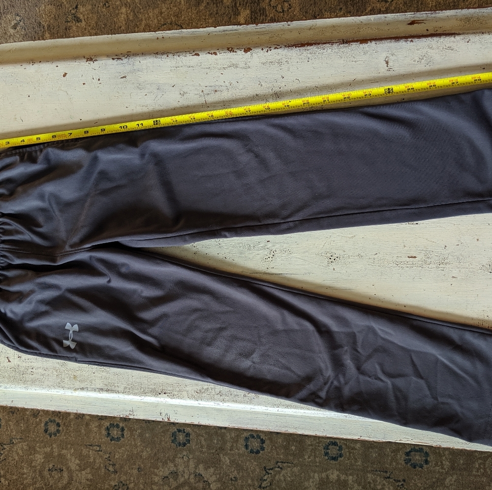 Under Armour boys grey pants Size 7